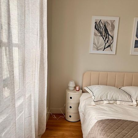 Beautiful, Modern 1-Bed Apartment, 5 Mins Rer A Saint-Germain-en-Laye Exterior foto